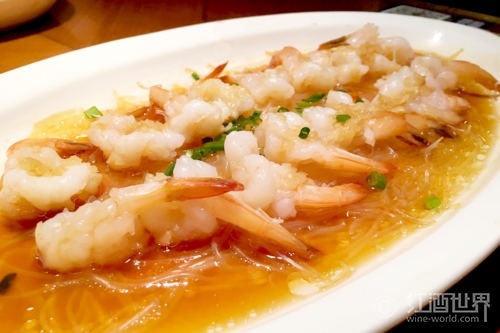 吃美味海鲜,各式葡萄酒配起来 吃美味海鲜,各式葡萄酒配起来