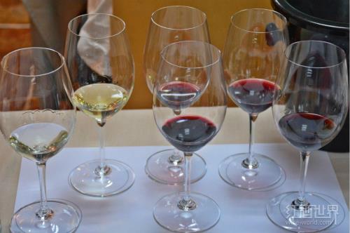 “电子鼻”的诞生:真能取代人鼻闻香识酒? “电子鼻”的诞生:真能取代人鼻闻香识酒?