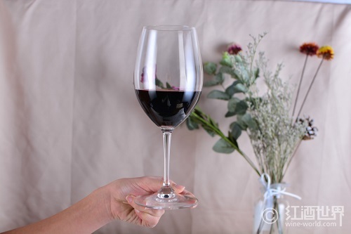 哪些问题会影响你的品酒体验？