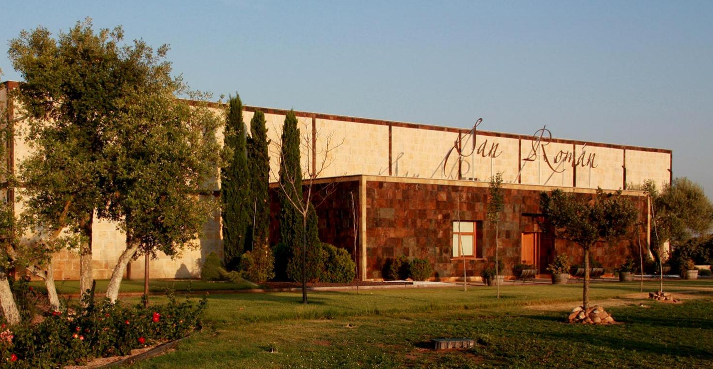 摩洛多酒庄(Bodegas Maurodos)