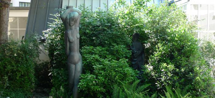 扎德金博物馆：棱角分明的立体主义世界