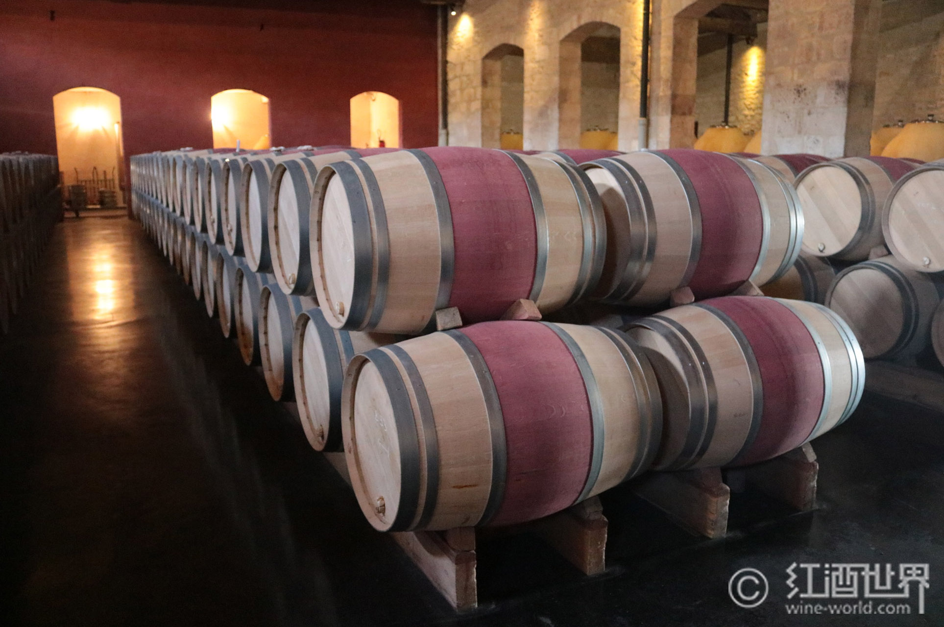 如何辨别酒体饱满的红葡萄酒