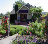 黑石酒庄(Blackstone Winery)