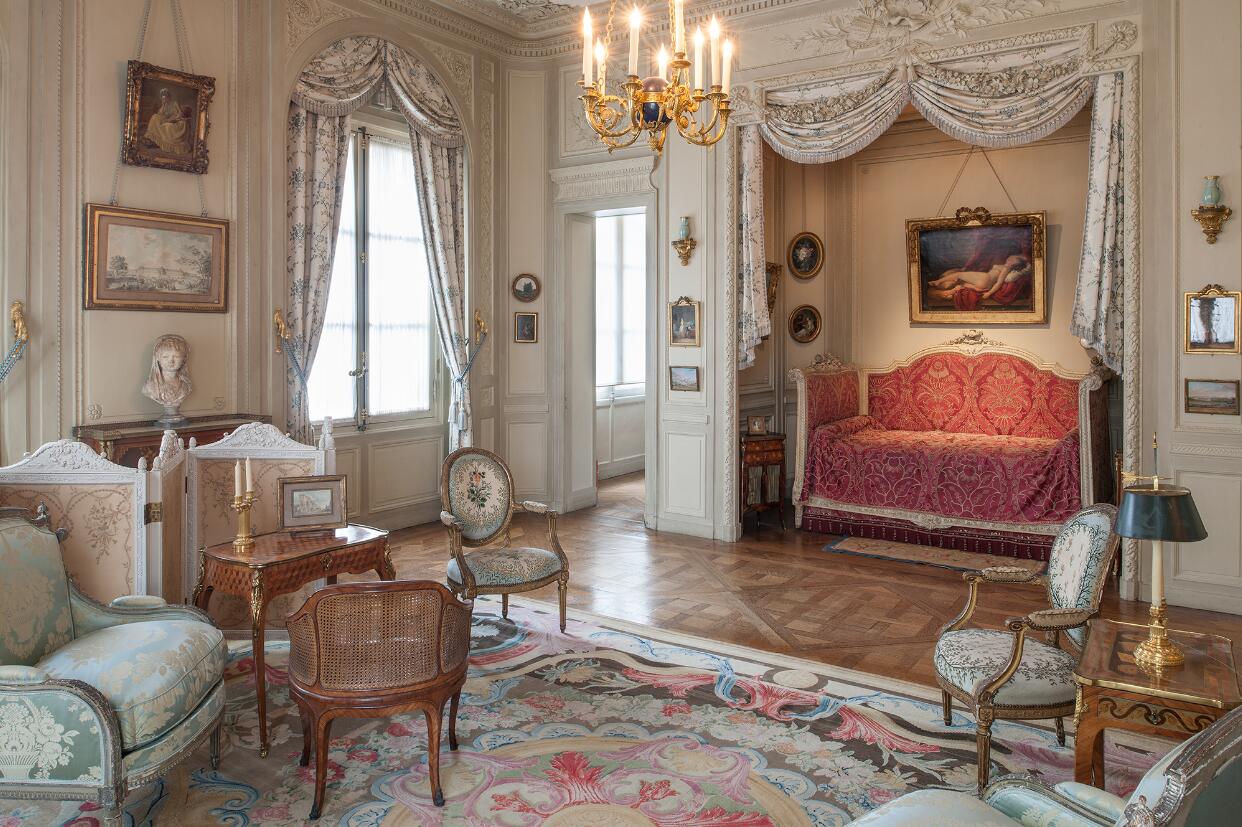 尼辛德卡蒙多博物馆：十八世纪装饰艺术精粹大赏