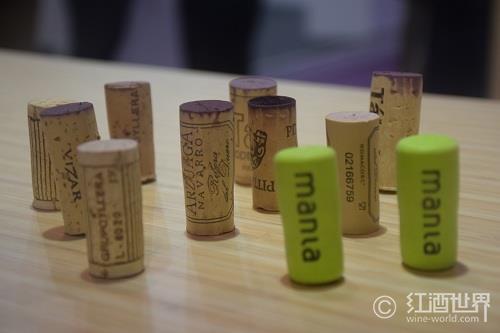 瓶塞妙用：新奇吊坠