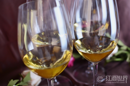 轻松选购干白葡萄酒