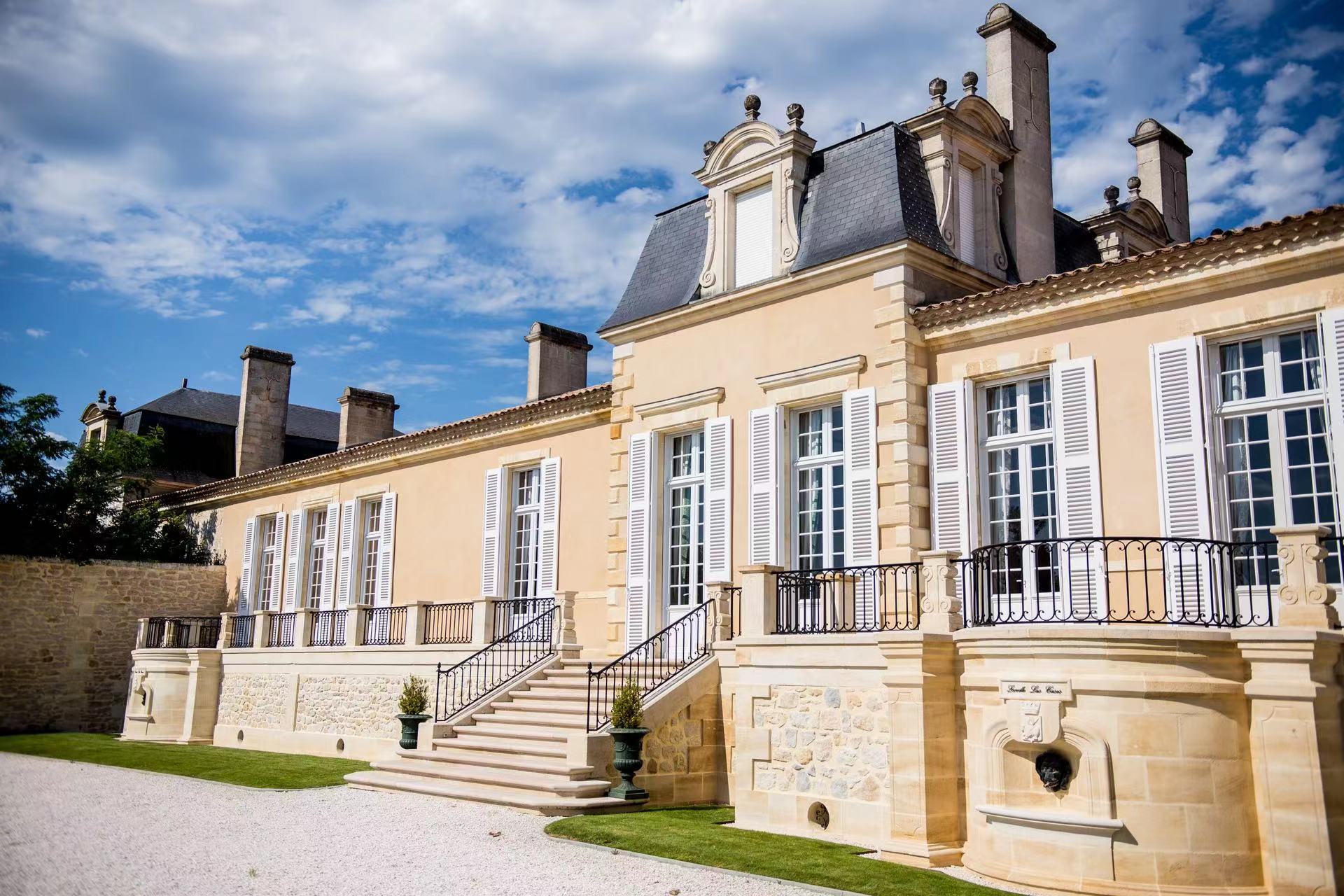 连连潜在满分，凛凛雄狮风度 | 2022年雄狮正牌期酒上线