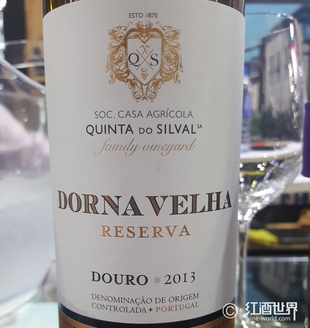 不同酒标上的“Reserve”字样，都隐含了什么信息？