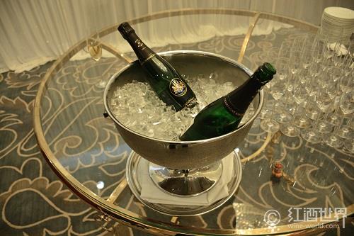 香槟令人难以抗拒的五大魅力