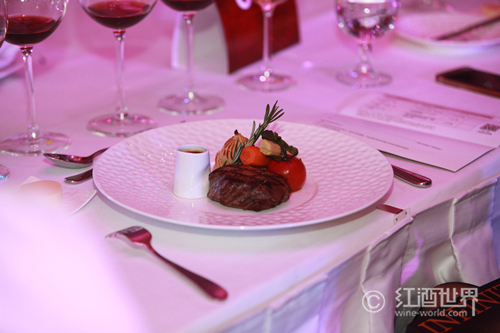 7种葡萄酒与7种美食的完美搭配